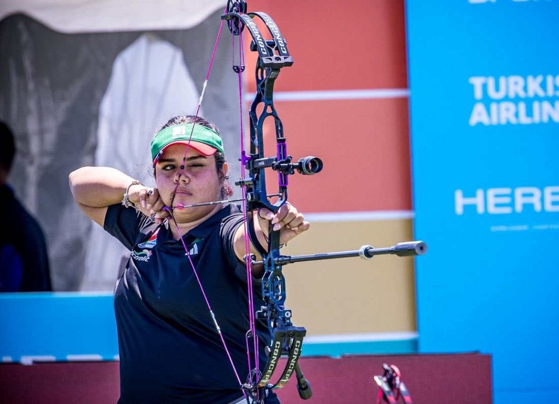 Andrea Becerra gana oro en la Copa del Mundo de tiro con arco en Turquía