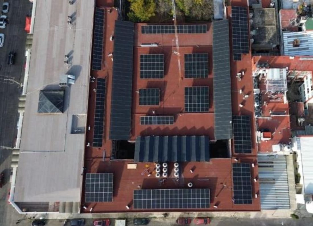 Más de 6 mil paneles solares impulsan la eficiencia energética en Puebla