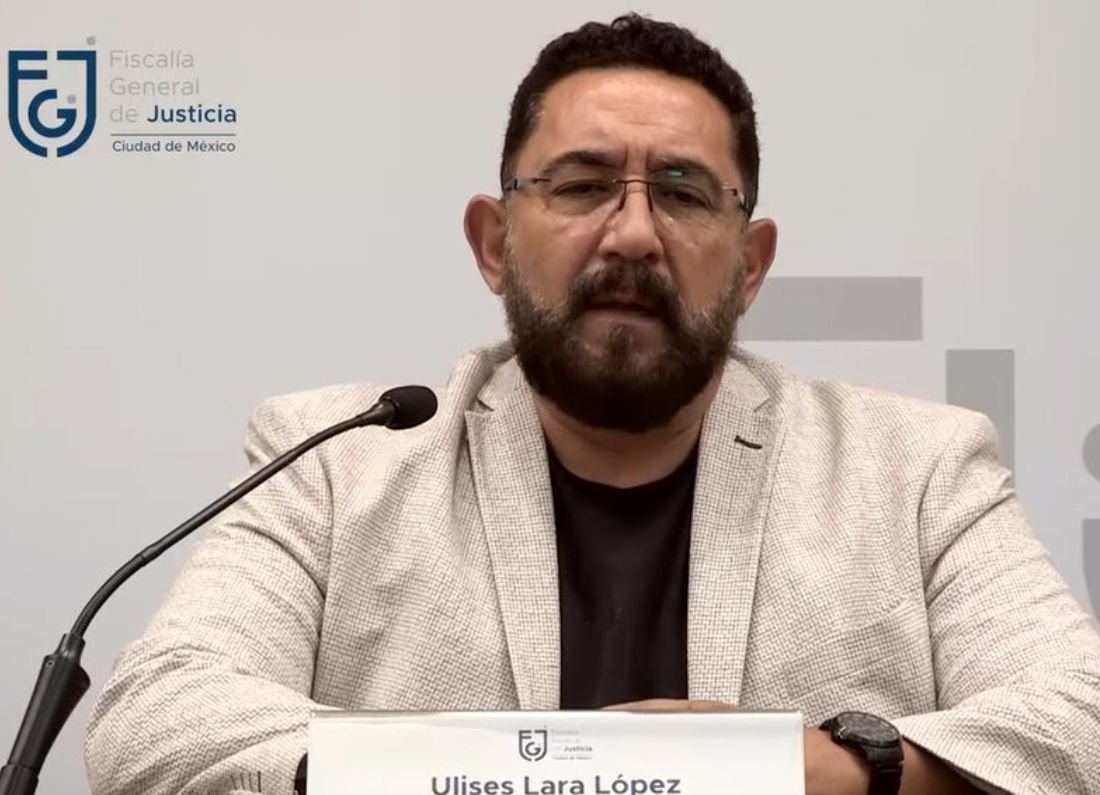 Ulises Lara renuncia a la FGR