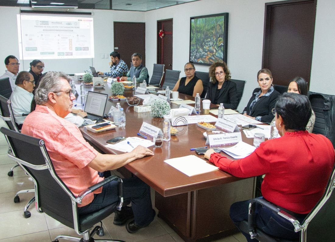 Avanza gobierno en evaluación para nuevas concesiones de transporte público