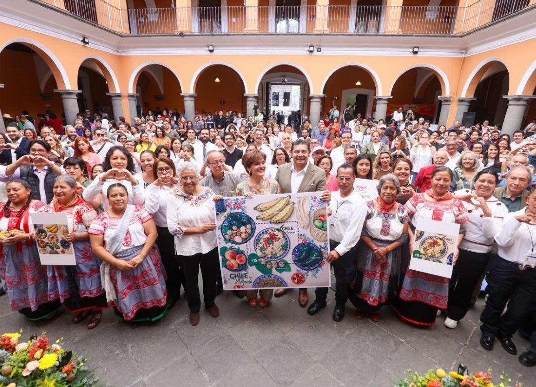 Chile en nogada lleva la identidad de Puebla y México al mundo